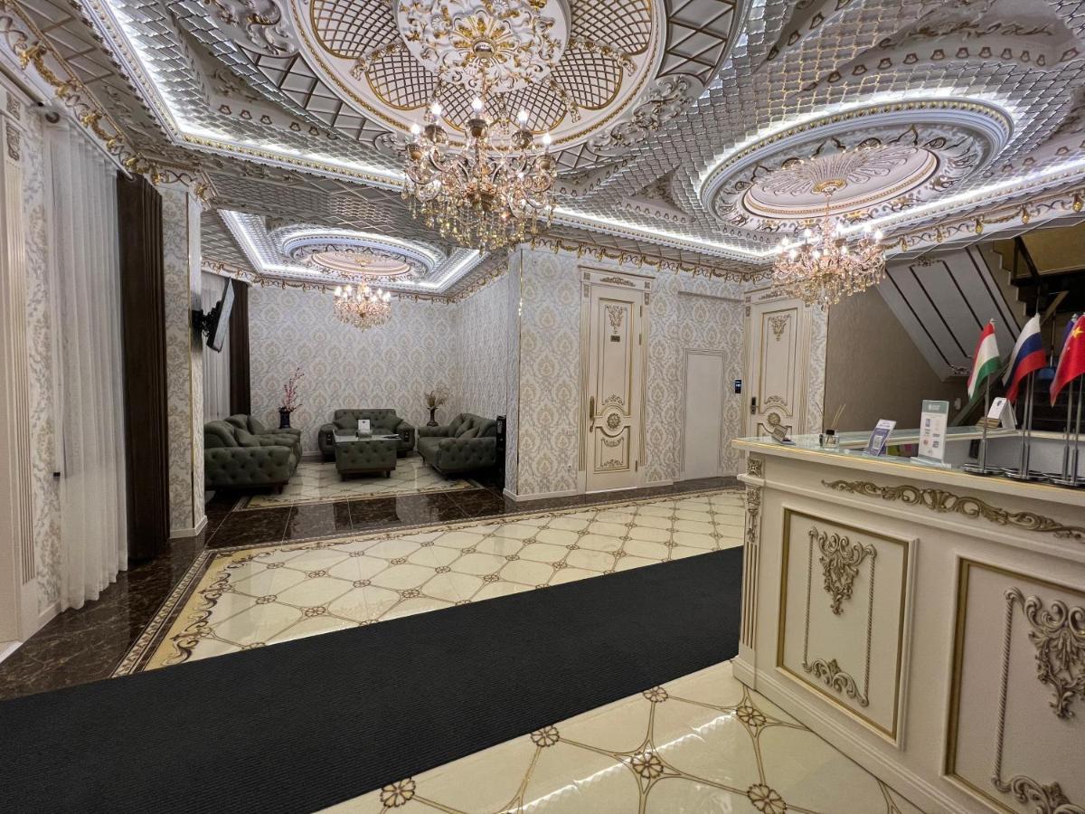 Hotel Sharq Doesjanbe Buitenkant foto