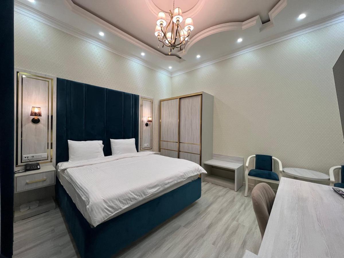 Hotel Sharq Doesjanbe Buitenkant foto